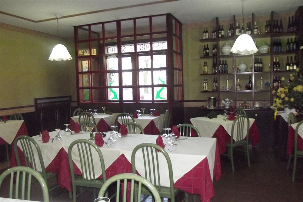 Albergo Sapori 토얼 외부 사진