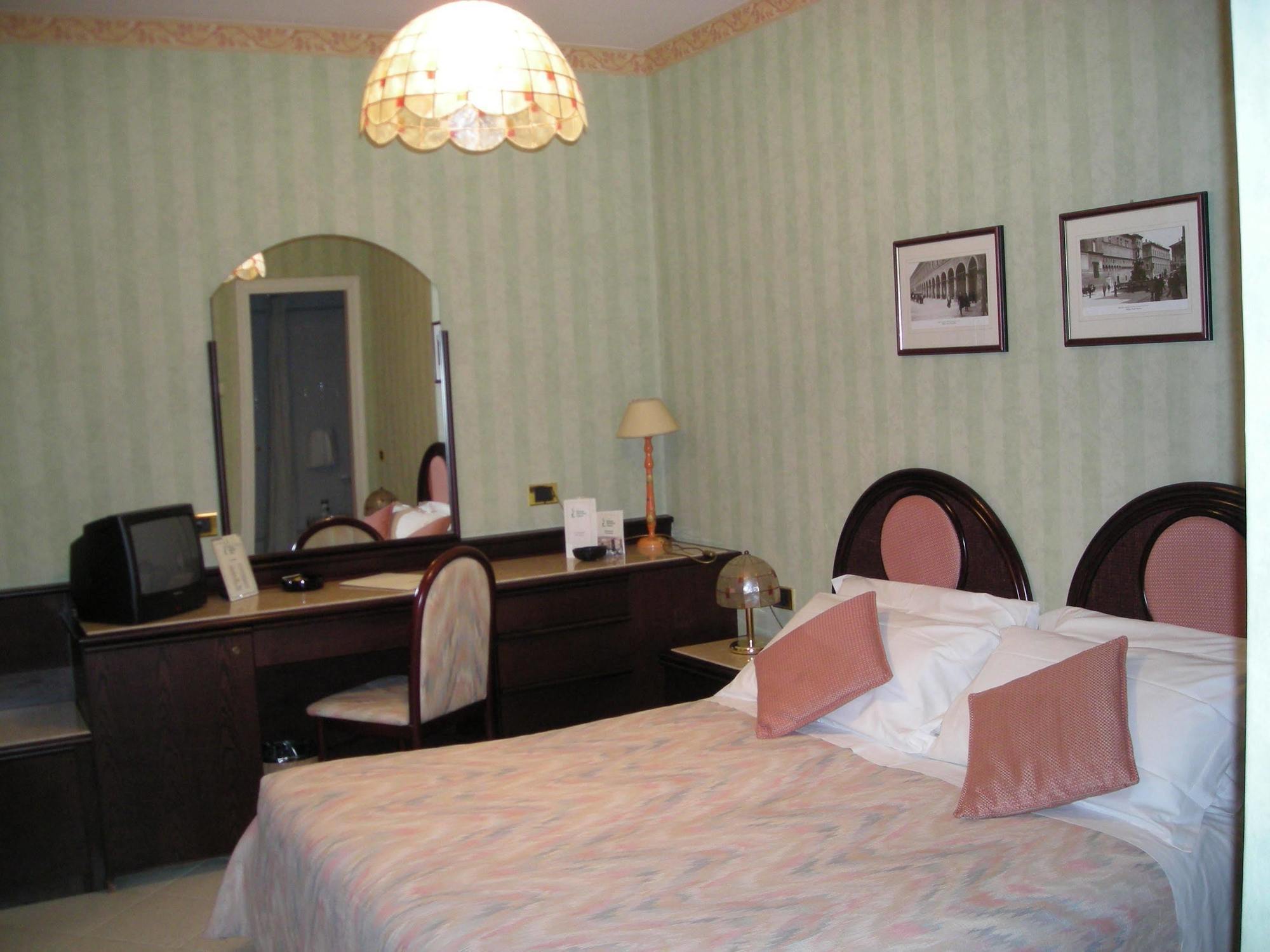 Albergo Sapori 토얼 외부 사진
