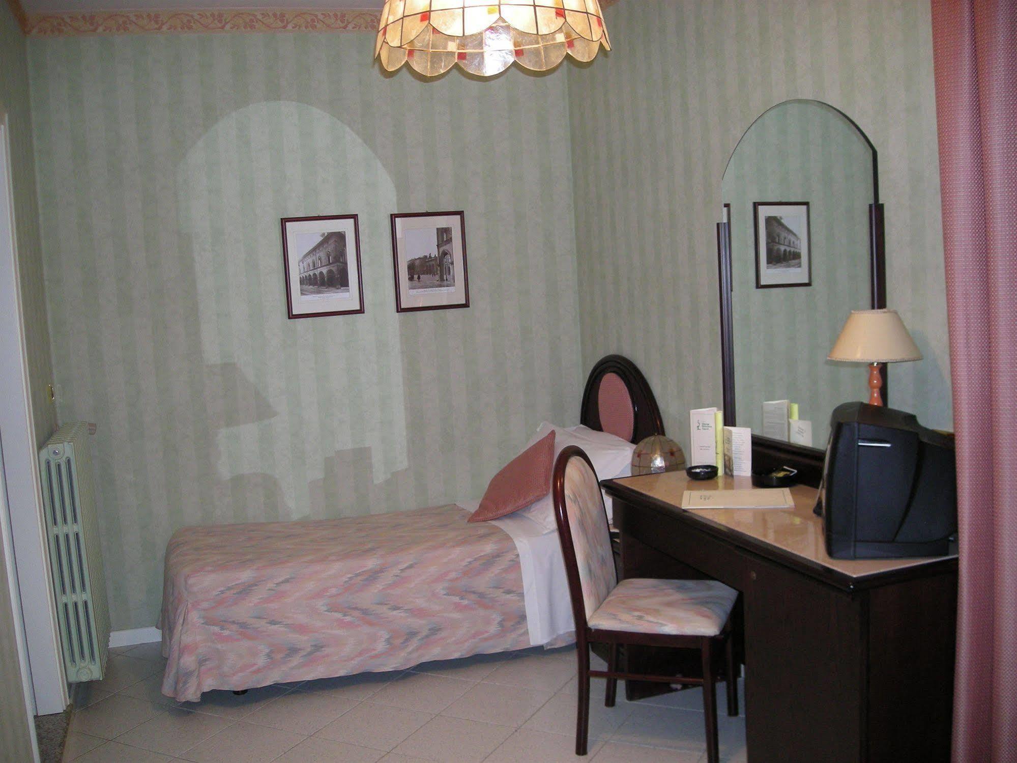 Albergo Sapori 토얼 외부 사진