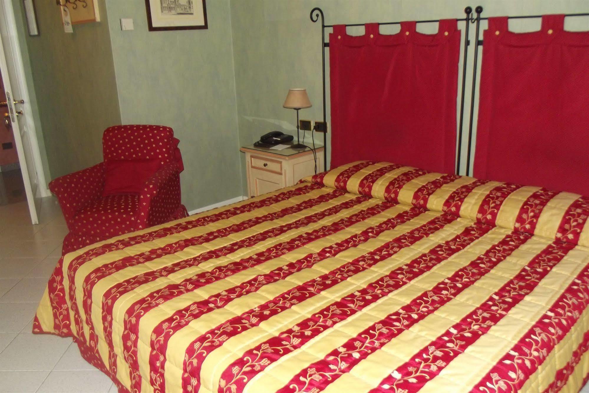 Albergo Sapori 토얼 외부 사진